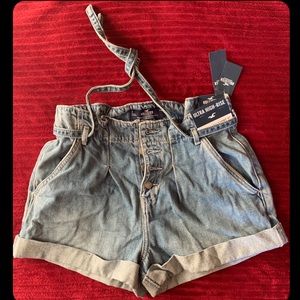 Curvy Ultra High-Rise Mom Short 3"